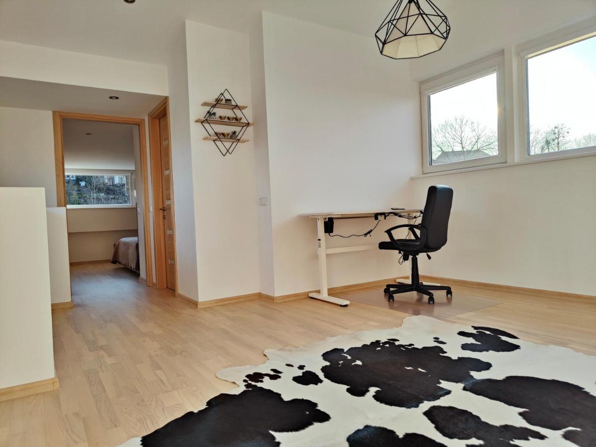 קובנה Green Hill Valley Apartments מראה חיצוני תמונה