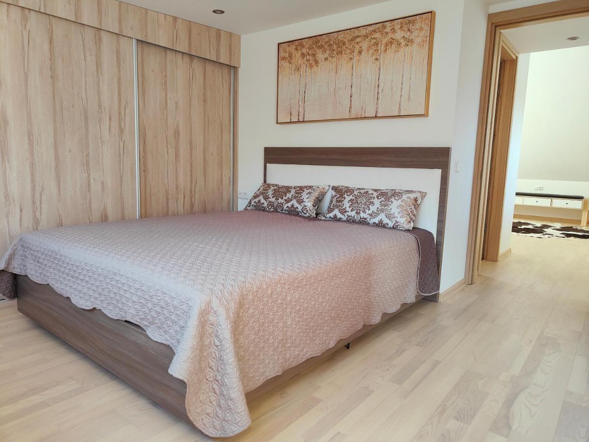 קובנה Green Hill Valley Apartments מראה חיצוני תמונה